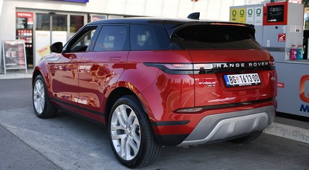 Range Rover Evoque na QMAX vikend Range Rover Evoque na QMAX vikend
