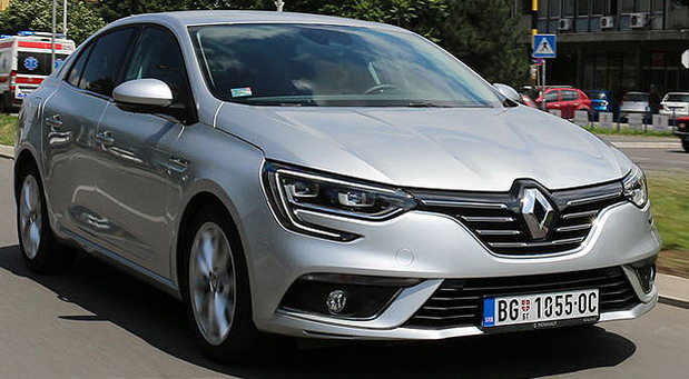 Renault Megane Grand Coupé 1.5 dCi 110 EDC Intens Renault Megane Grand Coupé 1.5 dCi 110 EDC Intens