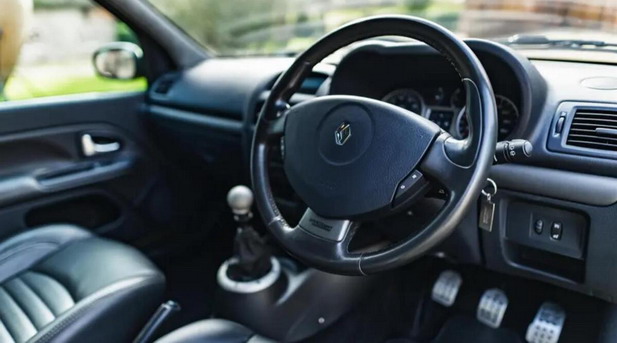 Renault Clio V6 Renault Clio V6