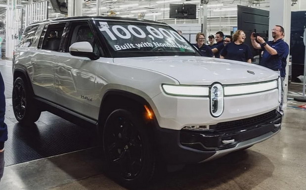 Rivian R1S Rivian R1S