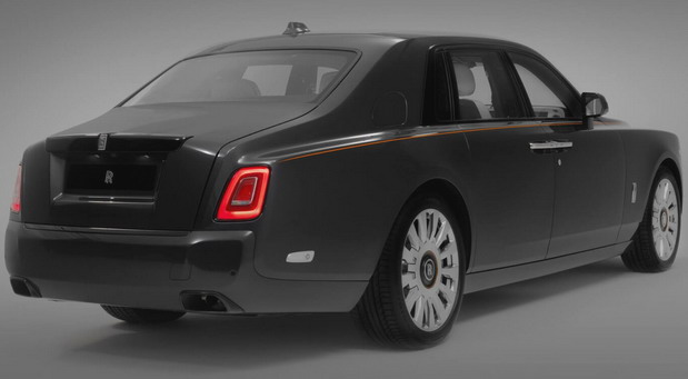 Rolls-Royce Phantom Carbon Veil Rolls-Royce Phantom Carbon Veil