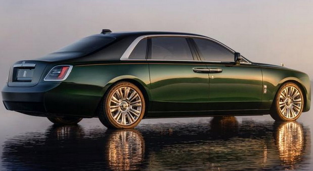 Rolls-Royce Ghost Rolls-Royce Ghost