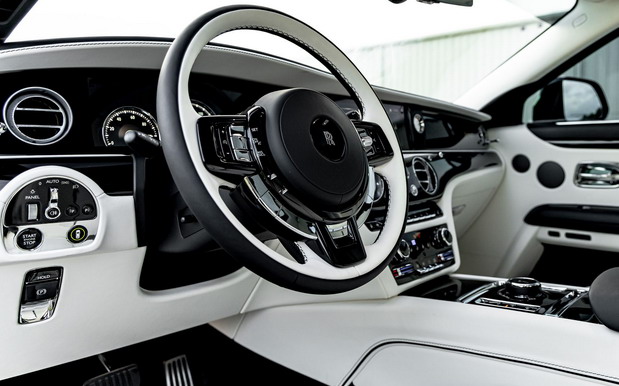 Rolls-Royce Ghost Rolls-Royce Ghost