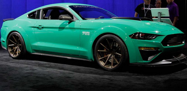ROUSH Mustang GT