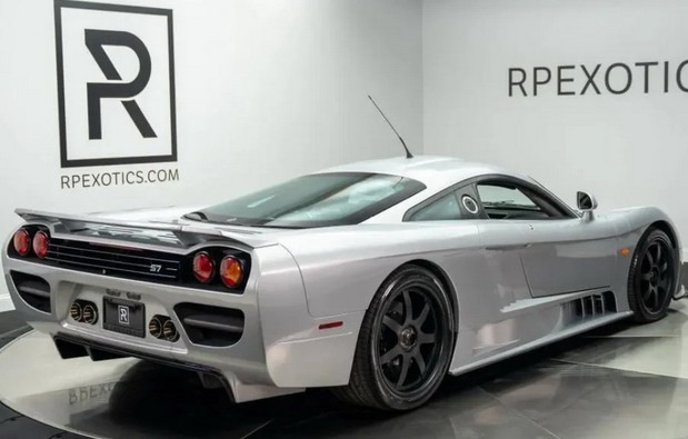 Saleen S7