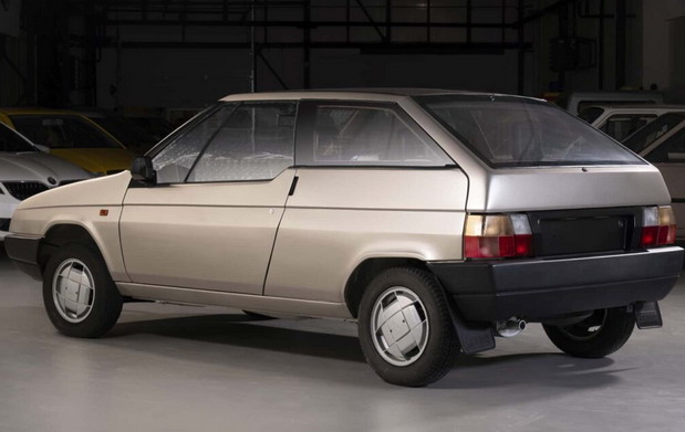 &Scaron;koda Favorit