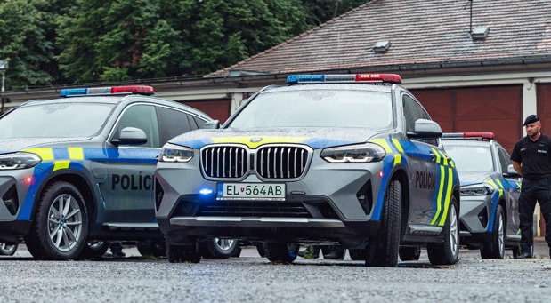 Slovačka policija vozi zeleno Slovačka policija vozi zeleno