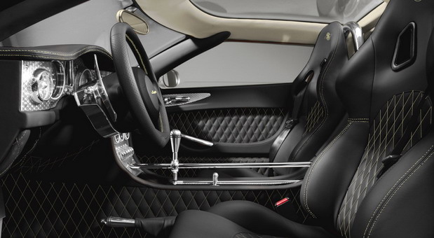Spyker C8 Aileron LM85