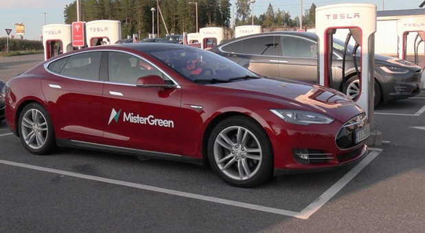 Tesla Model S