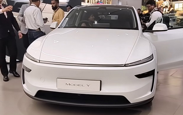 Tesla Model Y Tesla Model Y