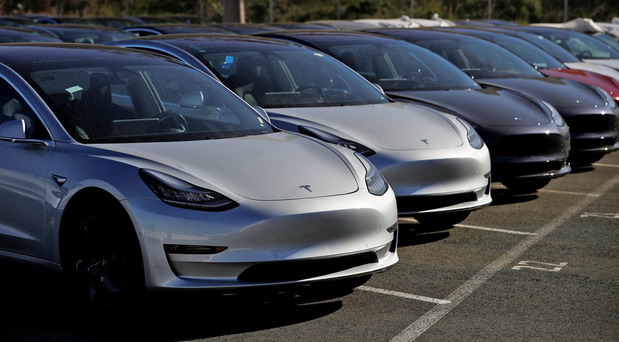Tesla Model 3 Tesla Model 3