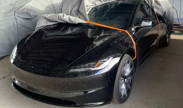 Tesla Model 3 Tesla Model 3