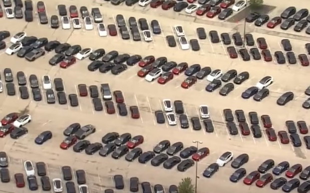 Tesla parking Tesla parking