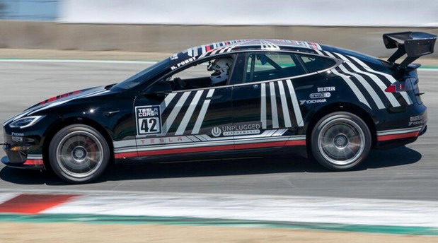 Tesla Model S Plaid