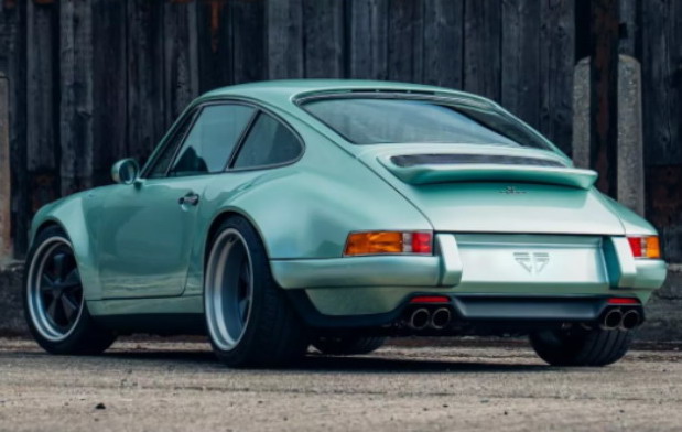 Theon Porsche 911 