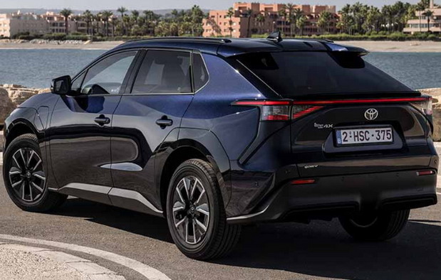 Toyota bZ4X Toyota bZ4X