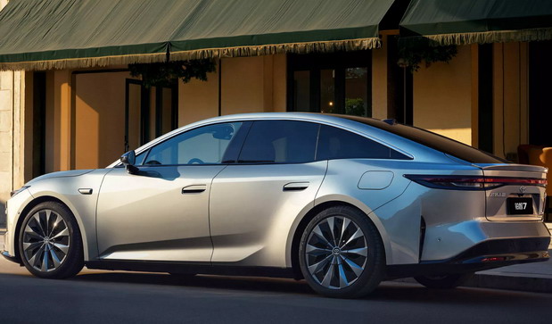 Toyota bZ7
