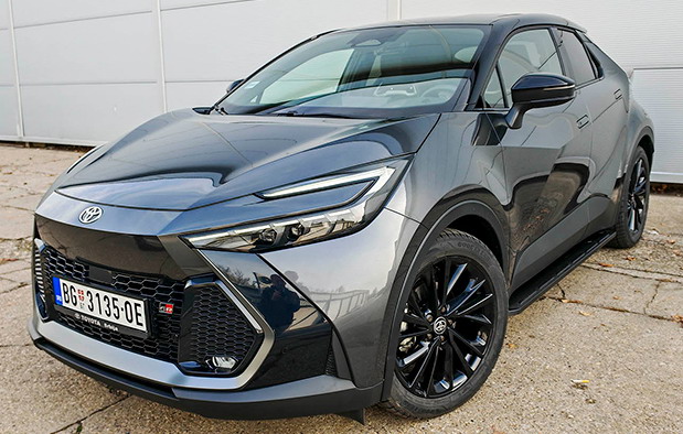 Toyota C-HR 2.0 Hybrid (HEV) GR SPORT