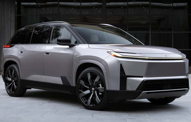 Toyota Highlander EV