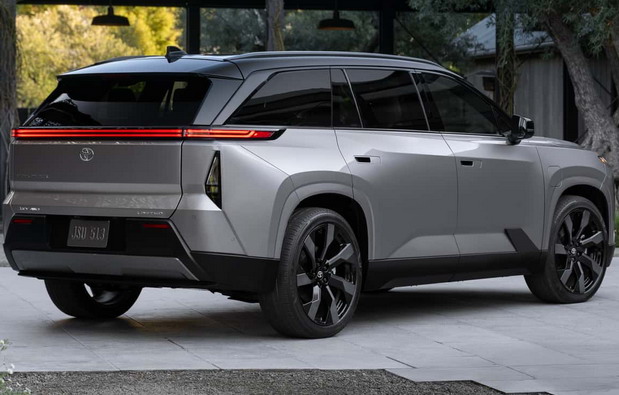 Toyota Highlander EV