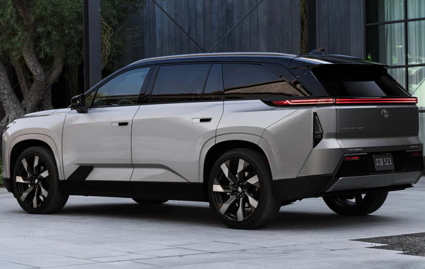 Toyota Highlander EV