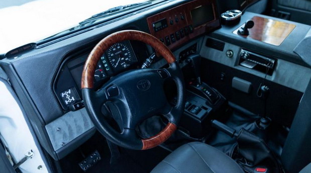 Toyota Mega Cruiser Toyota Mega Cruiser