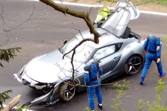 Toyota Supra slupana na Nurburgringu