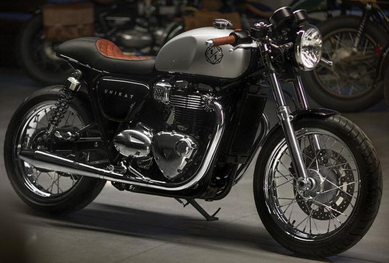 Triumph T100 