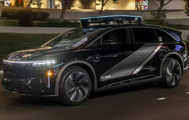 Uber & Lucid robotaxi 