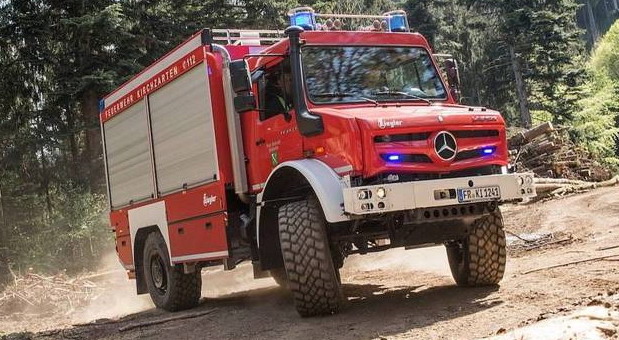 Mercedes-Benz Unimog Mercedes-Benz Unimog