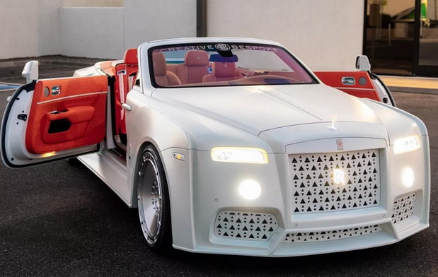 Venuum Rolls-Royce Dawn