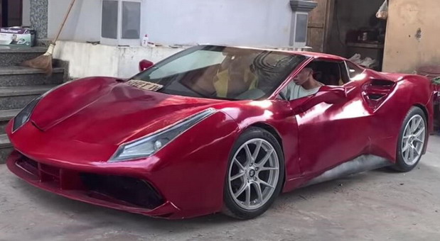 Vijetnamski Ferrari Vijetnamski Ferrari