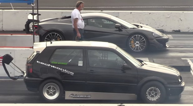 Volkswagen Golf 3 protiv McLarena 570S