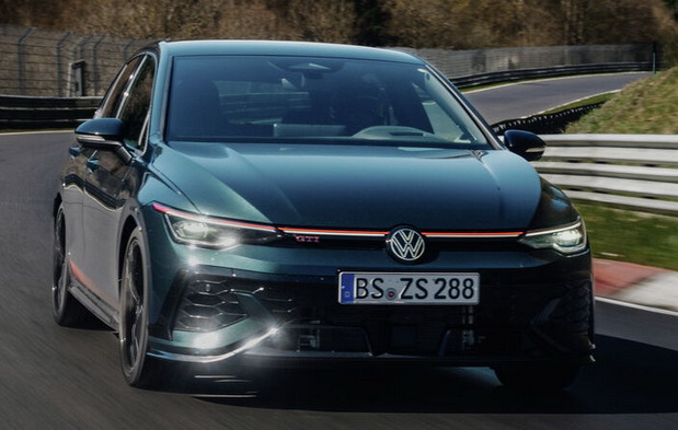 Volkswagen Golf GTI Edition 50 