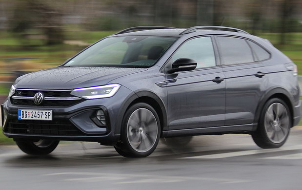 Volkswagen Taigo R-line 1,0 TSI DSG