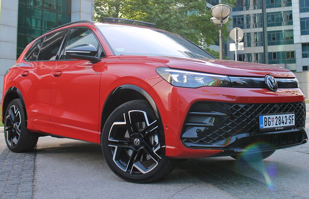 Volkswagen Tiguan R-Line Volkswagen Tiguan R-Line