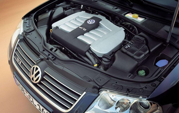Volkswagen Passat W8 