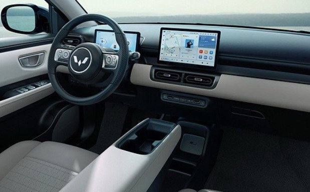 Wuling BinGuo Plus Wuling BinGuo Plus