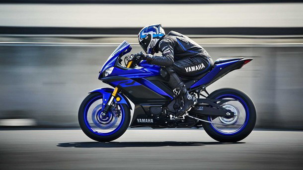 Yamaha R3