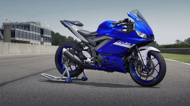 Yamaha R Yamaha R