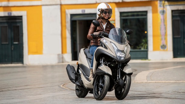 Yamaha Tricity Yamaha Tricity